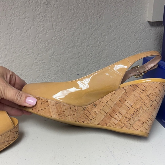 Stuart Weitzman Beige Patent Wedge Sandals - Picture 5 of 6
